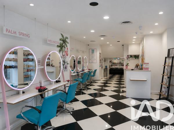 Esthétique, Coiffure​ à vendre 120 m² Melun