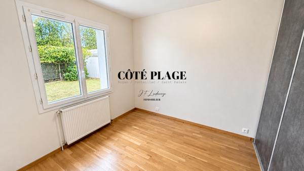 ROYAN PROCHE MARCHÉ CENTRAL 1KM - MAISON PLAIN-PIEDS 102 M² 3 CHAMBRES 2 SDE -AU PRIX DE 447 000 €