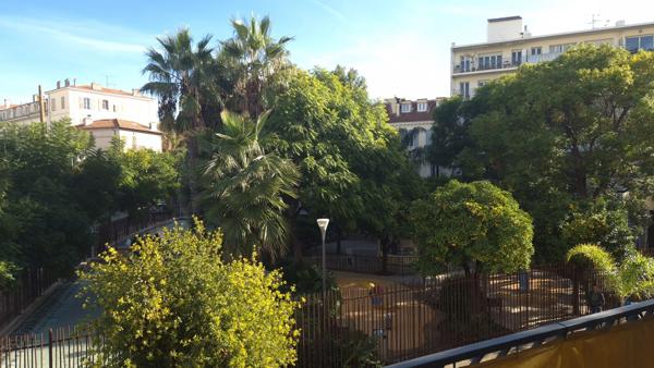 Appartement à CANNES (06400)