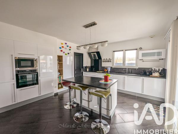 Maison à vendre 6 pièces 135 m² Listrac-Médoc