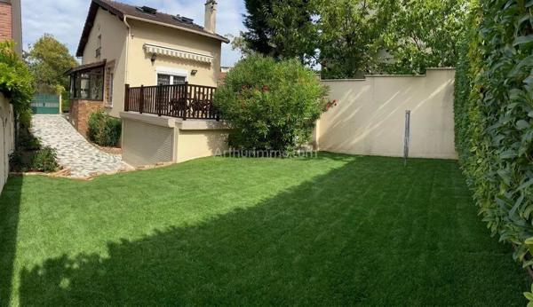 Vente                                                      Maison
                        
                     5 pièces                      98 m2                     à Clamart