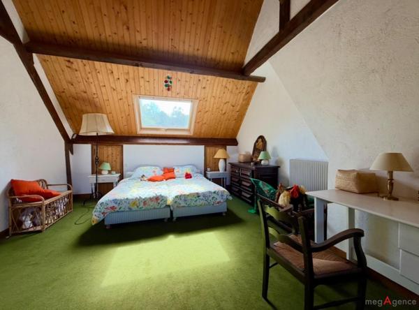 Maison à Guer, 56380 - 6 pièces 160m²