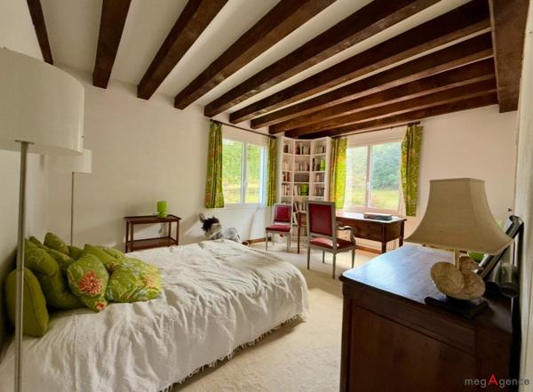 Maison à Guer, 56380 - 6 pièces 160m²