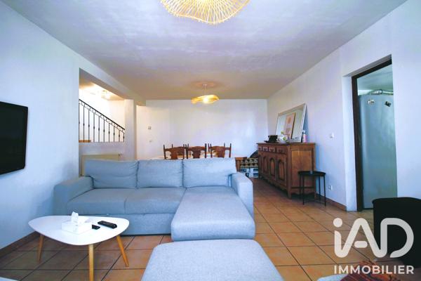 Maison à vendre 13 pièces 216,75 m² Marseille 15