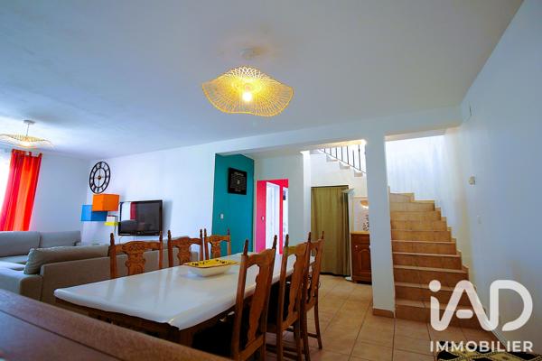 Maison à vendre 13 pièces 216,75 m² Marseille 15