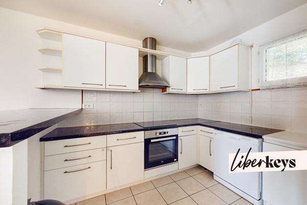 Appartement T3 RDC , Parking, terrasse