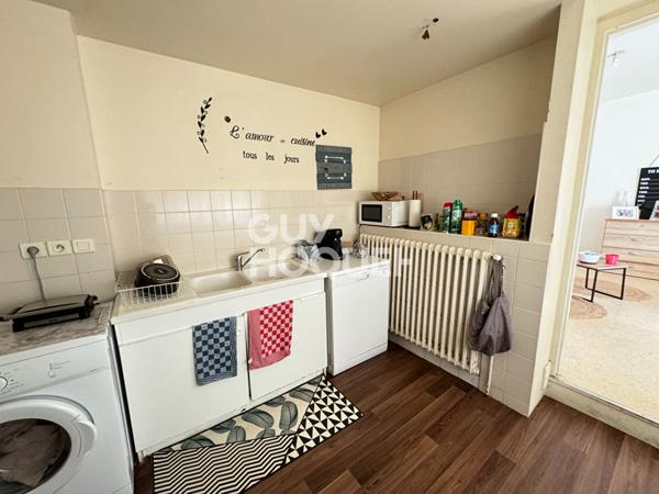 Immeuble de rapport entre Casteljaloux et Marmande 10 pièce(s) 310 m2