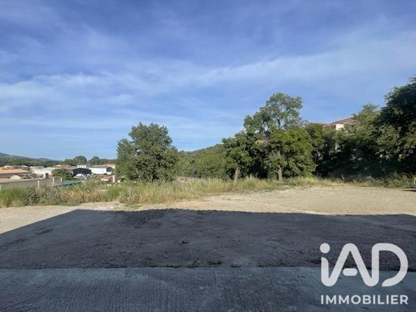 Immeuble à vendre 720 m² Cogolin