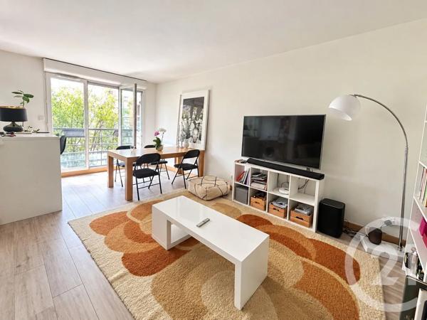 Appartement F2 à vendre  2 pièces - 47,25 m 2   LA PLAINE ST DENIS  - 93