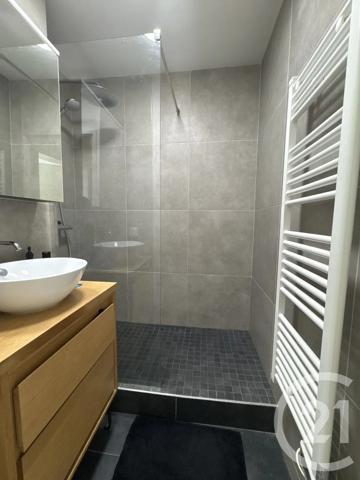 Appartement F2 à vendre  2 pièces - 47,25 m 2   LA PLAINE ST DENIS  - 93
