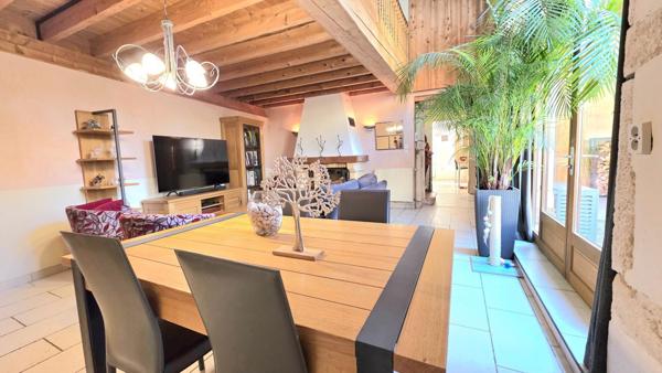 BIEN D’EXCEPTION – CHARME DE L’ANCIEN RÉHABILITÉ – TERRASSE 60 m² – CENTRE VILLEFRANCHE-SUR-SAÔNE