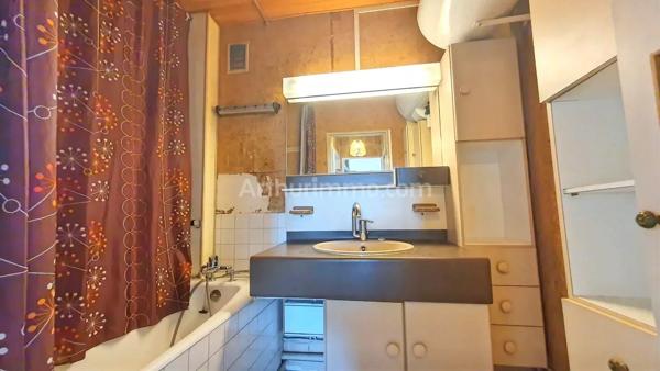 Vente                                                      Appartement
                        
                     3 pièces                      65 m2                     à Draveil