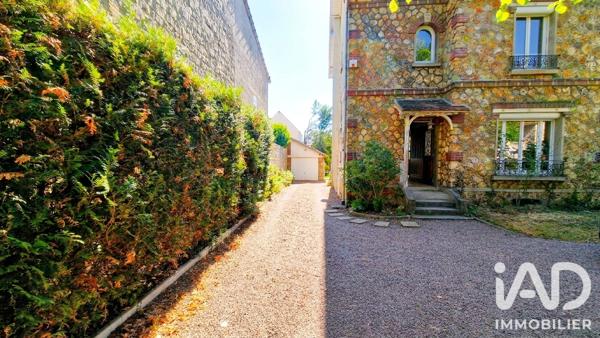 Maison à vendre 8 pièces 182 m² Méry-sur-Oise