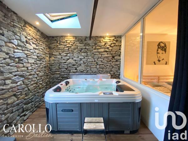 Maison 10 pièces de 310 m² à Conques-sur-Orbiel (11600)