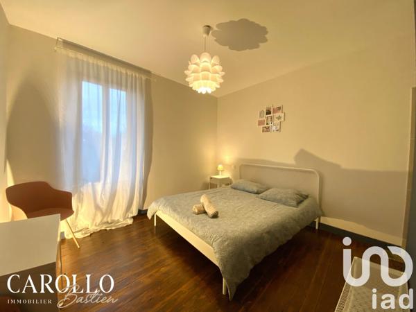 Maison 10 pièces de 310 m² à Conques-sur-Orbiel (11600)