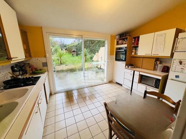 Maison à vendre à Boulogne sur Mer, 3 chambres jardin - Référence 15606