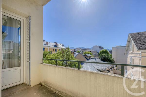 Appartement T5 à vendre  5 pièces - 121,61 m 2   CHAMBERY  - 73