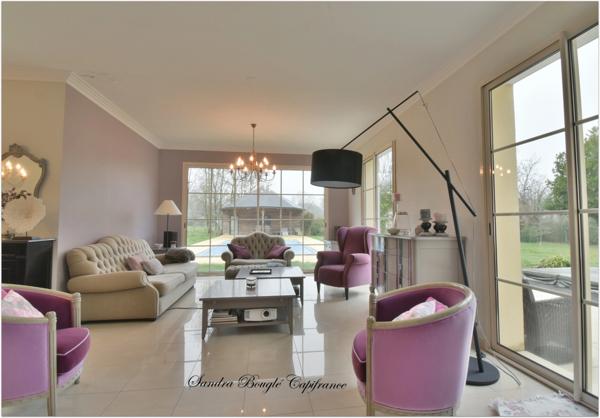 Maison à vendre 9 pièces LAVAL (53)