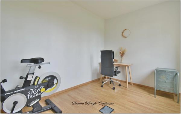 Maison à vendre 9 pièces LAVAL (53)