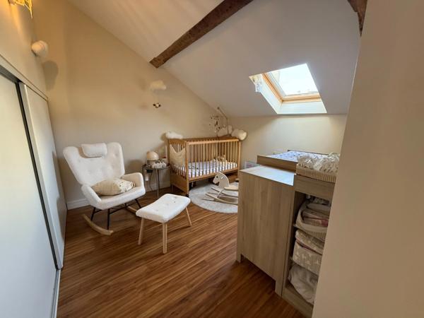 Appartement Bourgeois, locaux commerciaux et T2 à vendre TARBES (65)