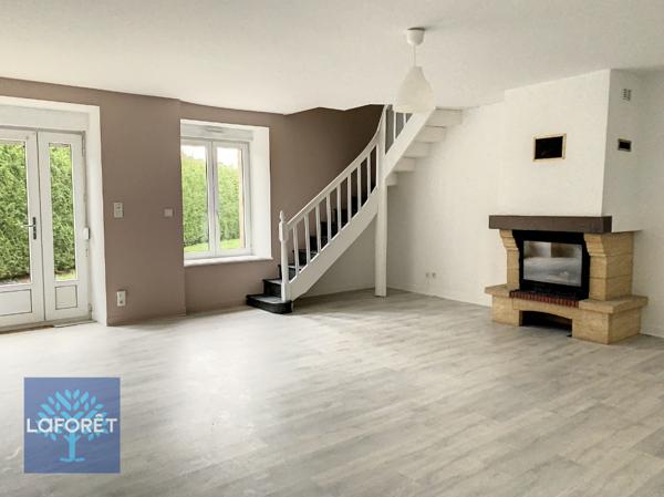 Location maison La Bazouge-du-Désert - 3 pièce(s) - 82 m² - 600 €/mois