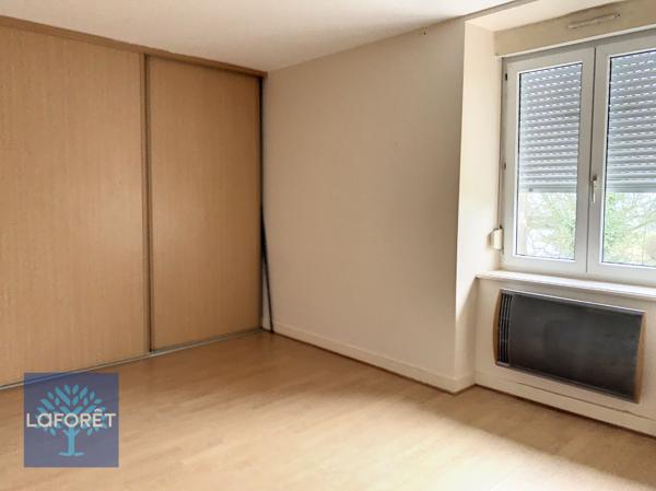 Location maison La Bazouge-du-Désert - 3 pièce(s) - 82 m² - 600 €/mois