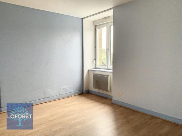 Location maison La Bazouge-du-Désert - 3 pièce(s) - 82 m² - 600 €/mois