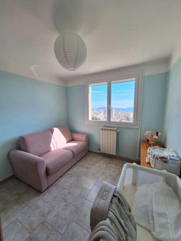 Toulon (83200) Appartement lumineux vue panoramique sur la mer