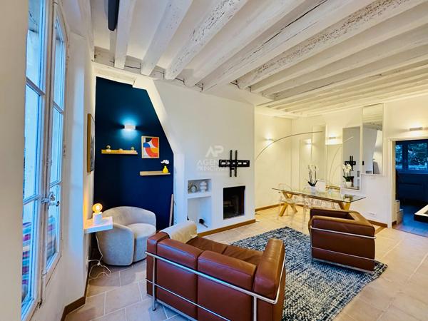 "Versailles Saint-Louis" Bel appartement meublé de 3 pièces 41 m2 avec cave ! Loyer 1 450 €/mois charges comprises **  - Référence  28014