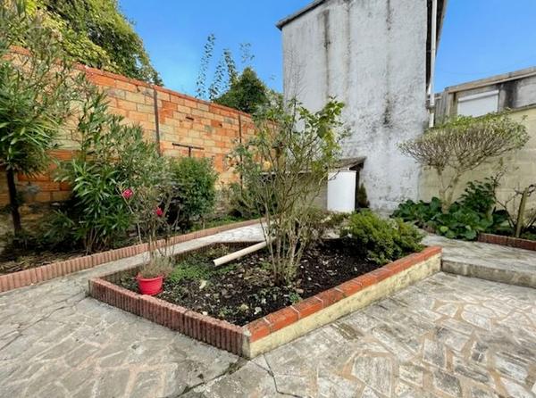 Maison en plein centre-ville de Montmorency