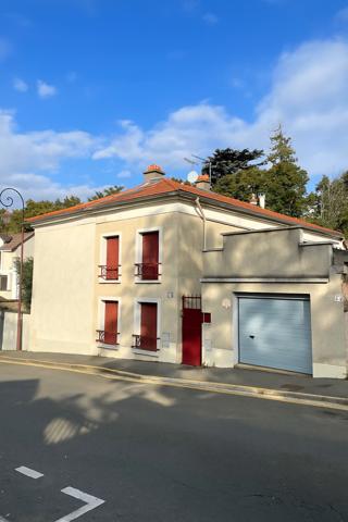 Maison en plein centre-ville de Montmorency