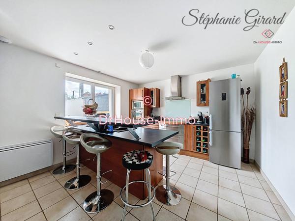 Maison à vendre 8 pièces de 208 m²