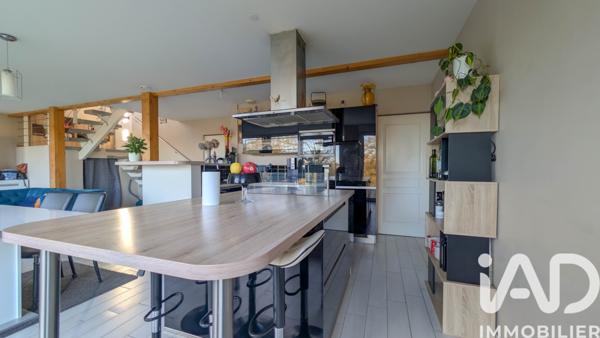 Maison à vendre 5 pièces 140 m² Sauveterre-de-Rouergue