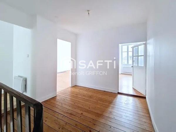 Maison rénovée 134 m² cœur de bourg Tiffauges