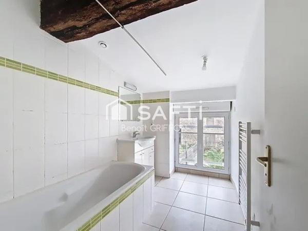 Maison rénovée 134 m² cœur de bourg Tiffauges