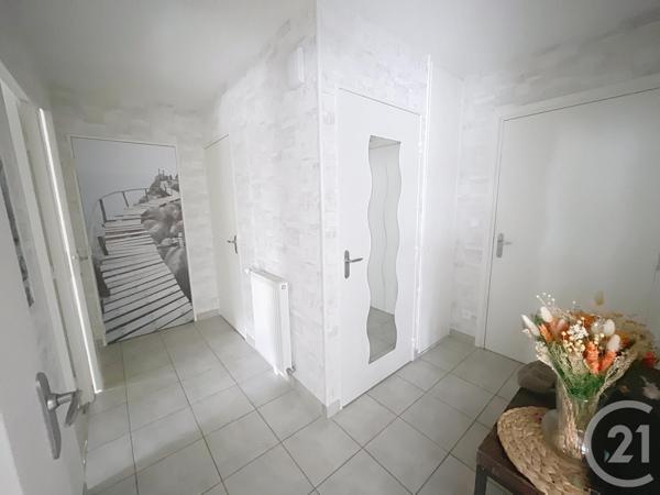 Appartement T3 à vendre  3 pièces - 68 m2 DINAN - 22