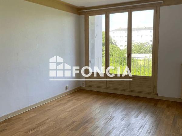 Location Studio 28.36 m² - 83 RUE THEODULE RIBOT Saint Brieuc 22000