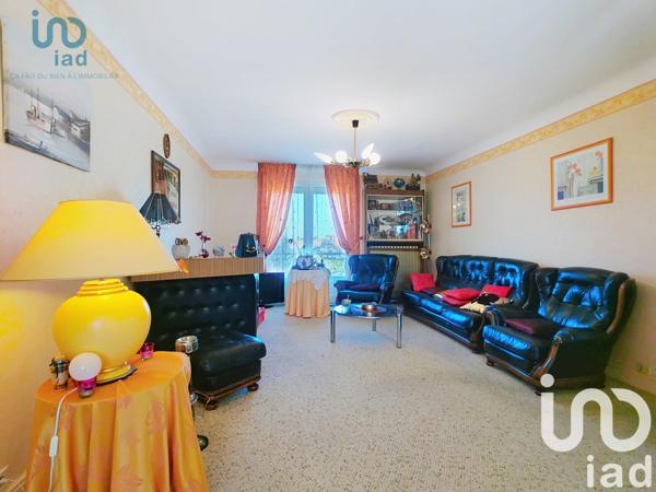 Maison traditionnelle 4 pièces de 148 m² à Angoulins (17690)