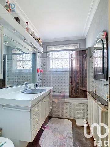 Maison traditionnelle 4 pièces de 148 m² à Angoulins (17690)