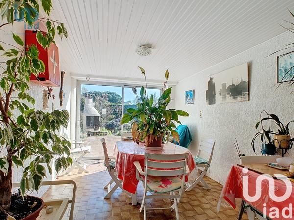 Maison traditionnelle 4 pièces de 148 m² à Angoulins (17690)