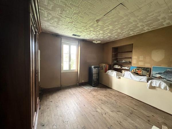 Maison pierre T6 avec grange et dépendances – 47140 Penne d’Agenais