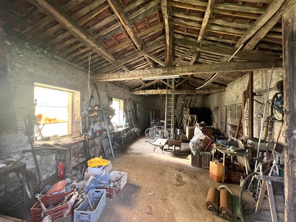 Maison pierre T6 avec grange et dépendances – 47140 Penne d’Agenais