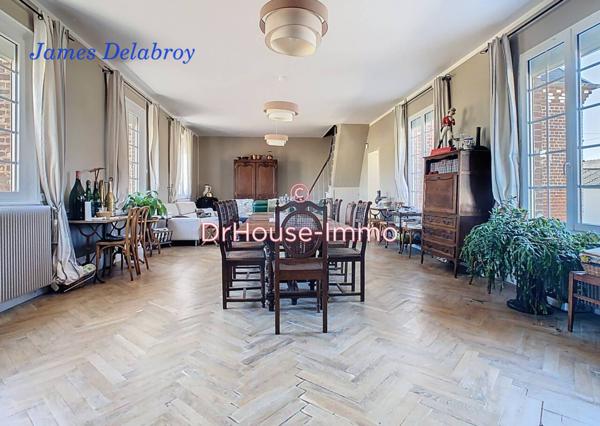 Maison à vendre 6 pièces de 230 m²