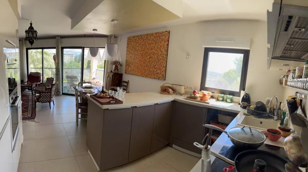 Appartement 3 pièces avec ascenseur, terrasse et garage