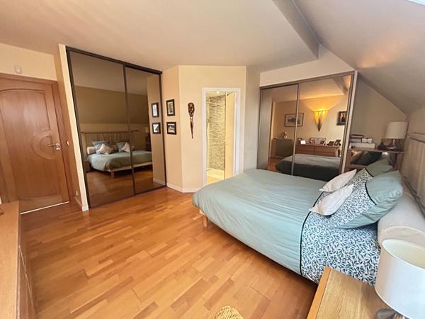 MITRY LE NEUF - MAISON D'ARCHITECTE