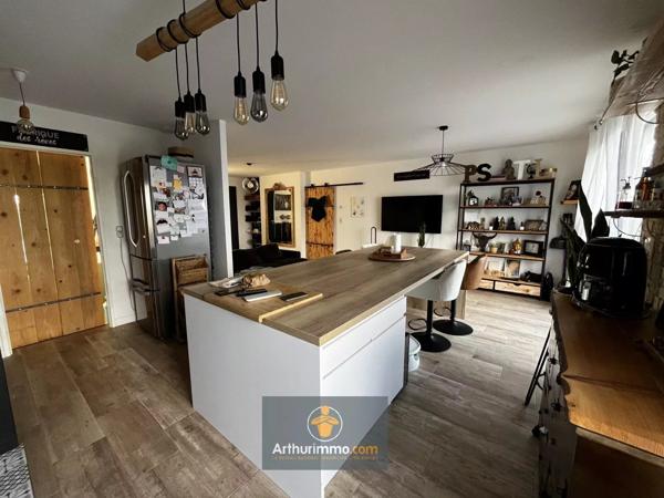 Vente Maison 6 pièces 100 m2 à Courçon