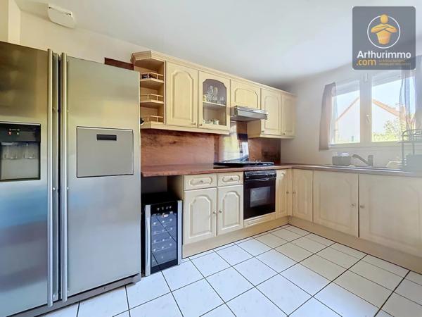 Vente                                                      Maison
                        
                     5 pièces                      132 m2                     à Combs-la-Ville