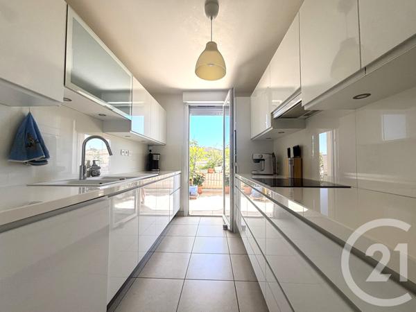 Appartement F4 à vendre  4 pièces - 90,16 m2 LA VALETTE DU VAR - 83