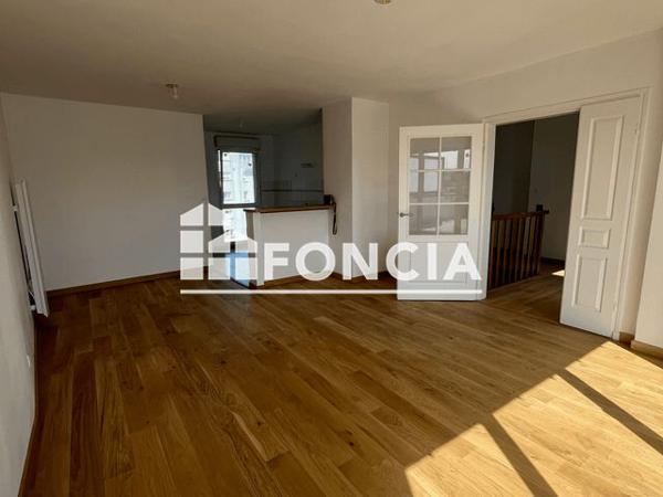 Location Appartement 5 pièces 102.6 m² - 1 RUE CHARLES CAZIN Boulogne Sur Mer 62200