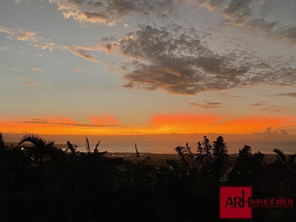 Maison d'architecte à vendre La Possssion (97419) avec vue sublime